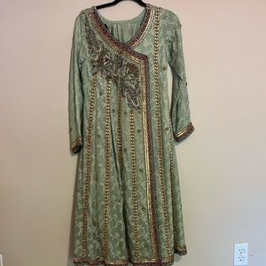 3 piece pakistani outfit